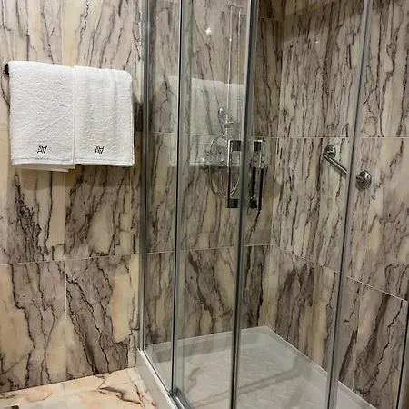 1º B Bbb Διαμέρισμα *