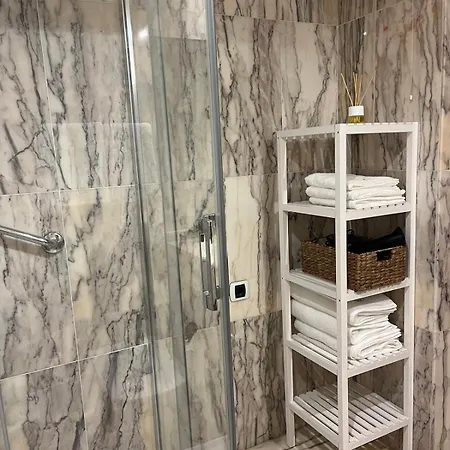 Διαμέρισμα 1º B Bbb *